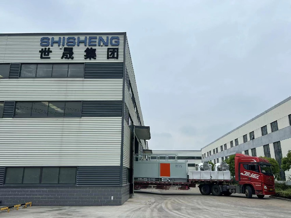 假期奮戰不停歇 | 搶工期、抓進度